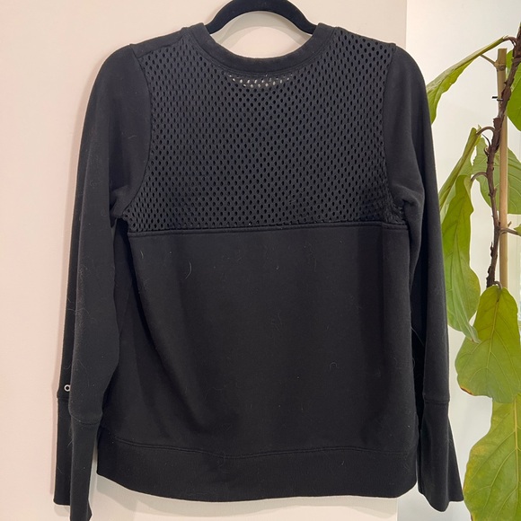 Alo Yoga black mesh sweatshirt - Picture 3 of 3